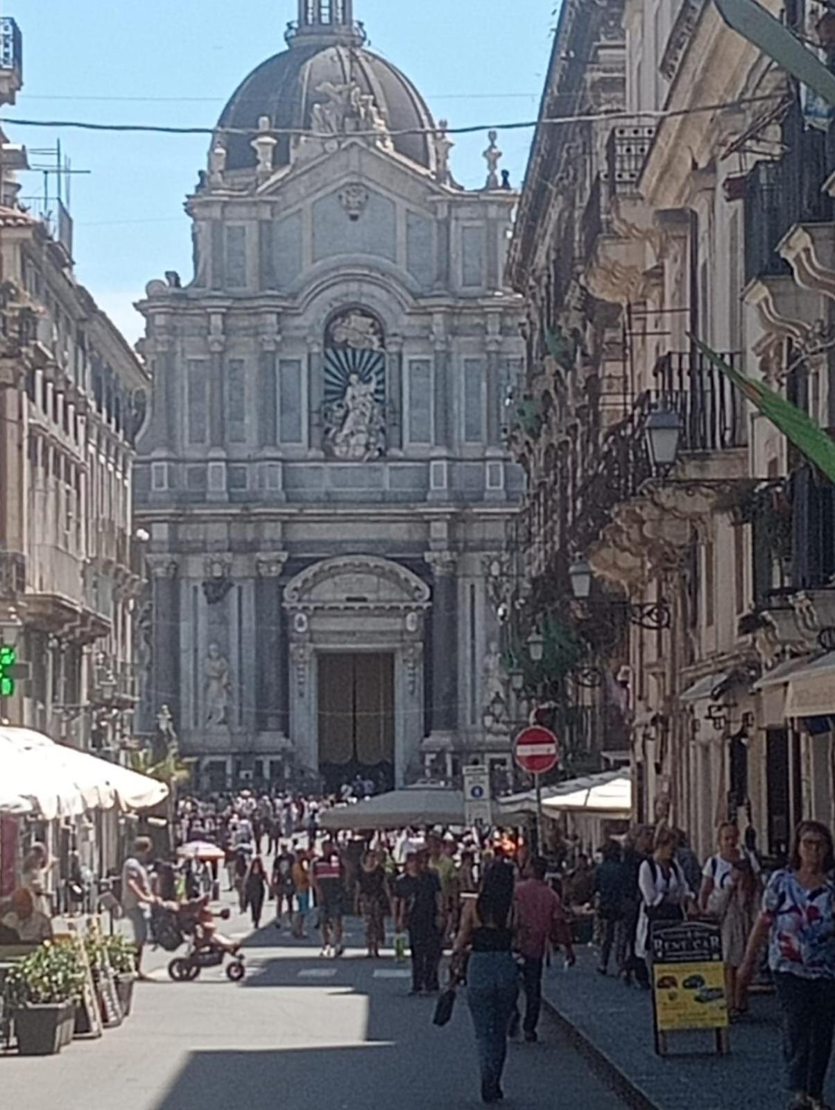 Appartamento Il Castello Di Patty Catania Esterno foto